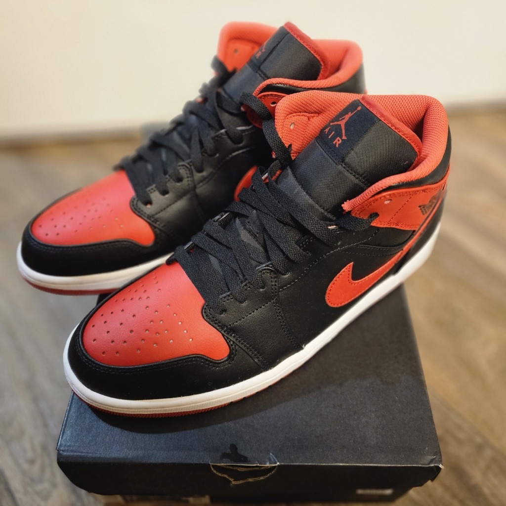 Jordan Air Jordan 1 Mid Alternate Bred Black Fire Red White - Men